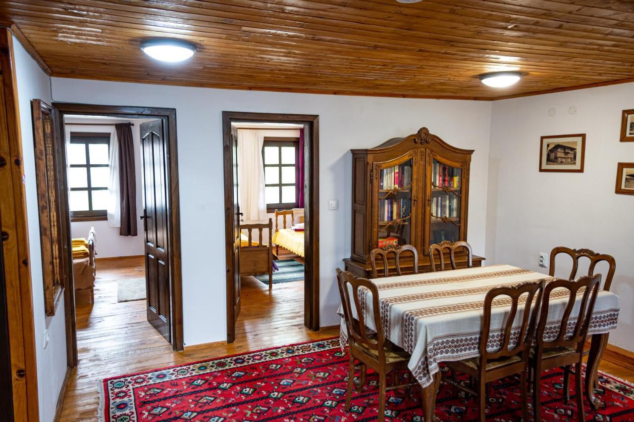 Razsukanova House , Разсукановата Къща Elena Exteriér fotografie
